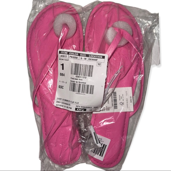 J. CREW Easy Summer Flip-Flops Pink Thong Sandals Padded Foot Bed Neon Tulip - Picture 5 of 8